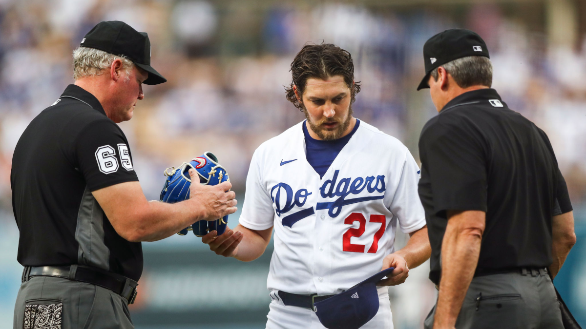 Dodgers: Trevor Bauer Pays Homage to Jackie Robinson's Roots With Cleats