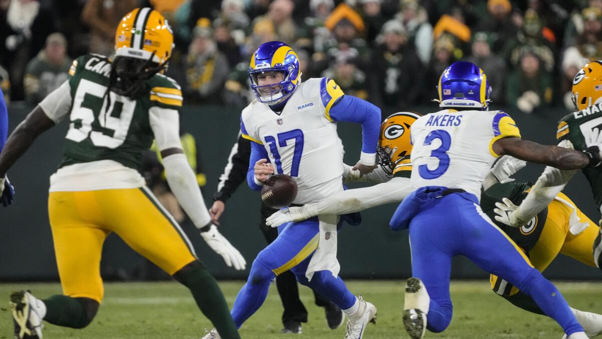 Rams-Packers Winners & Losers: OL didn't allow Baker Mayfield time to make  magic - Turf Show Times