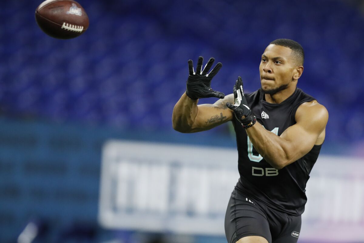 Minnesota defensive back Antoine Winfield Jr. runs a drill at the NFL scouting combine in Indianapolis.