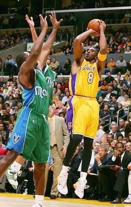 Dallas Mavericks at Los Angeles Lakers