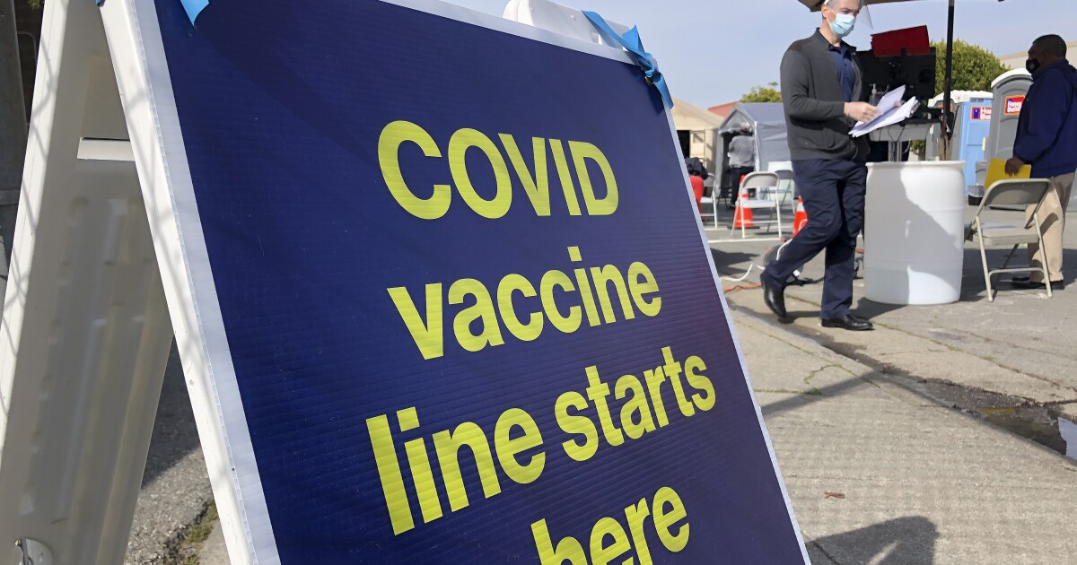 Los Ángeles aprueba estricto mandato de vacunas COVID-19; lo que debe saber