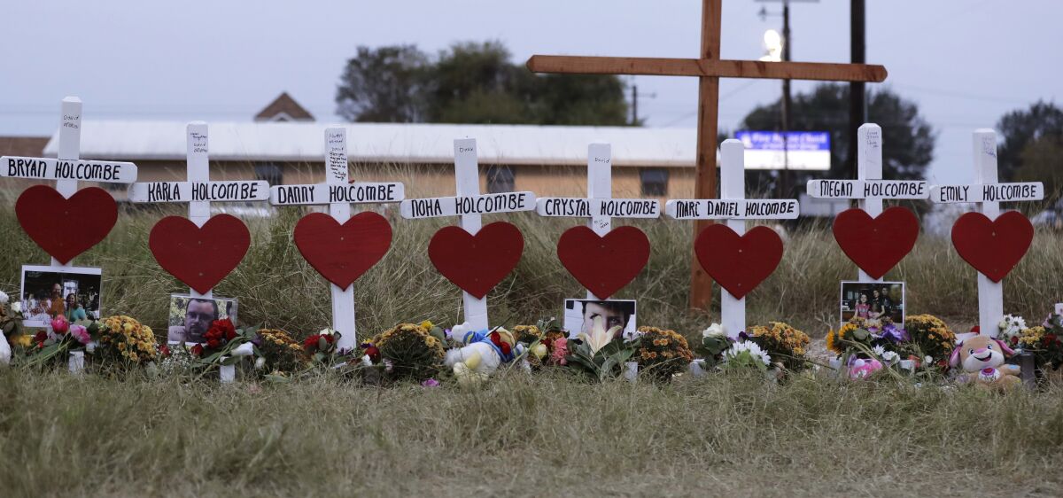 Texas: Fuerza Aérea pagará 230 mdd por tiroteo en iglesia - Los Angeles  Times