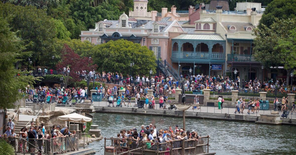 Disneyland shuts down 2 cooling towers after Legionnaires' disease