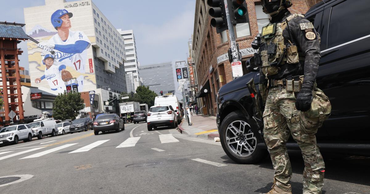 Condado de LA toma medidas para criar zonas livres de gelo após violência de ataque de migrantes