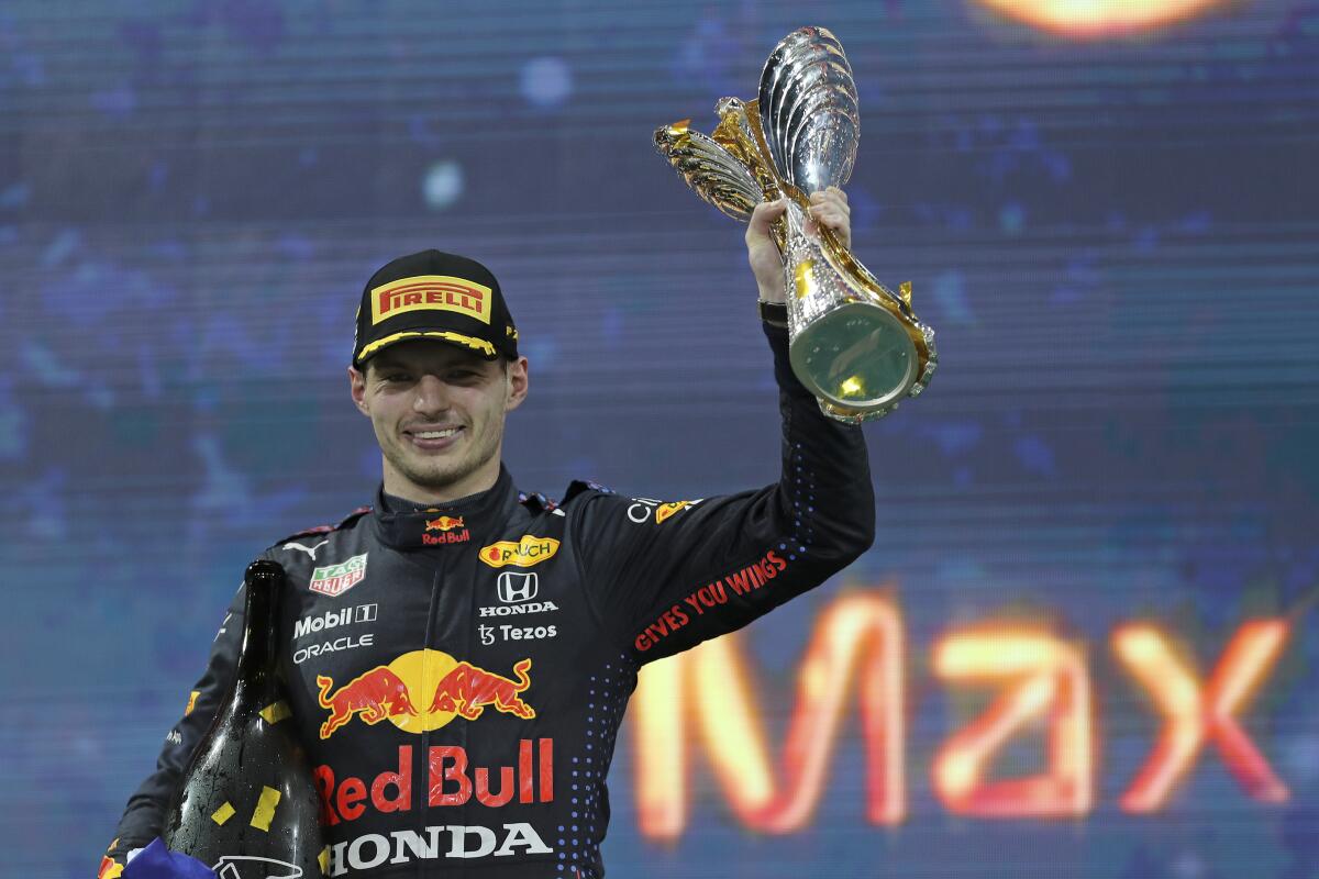 Verstappen wins Italian GP for 1st time to close in on title