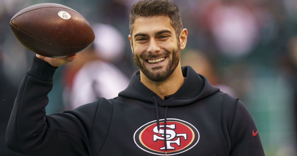 Former 49ers quarterback Jimmy Garoppolo agrees to contract with Raiders