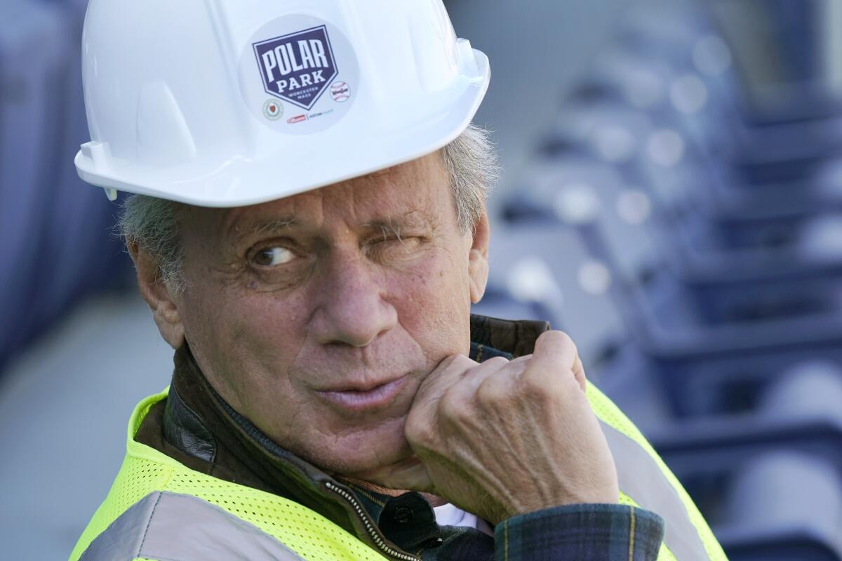 Larry Lucchino: Leader, Builder, Fighter, Champ