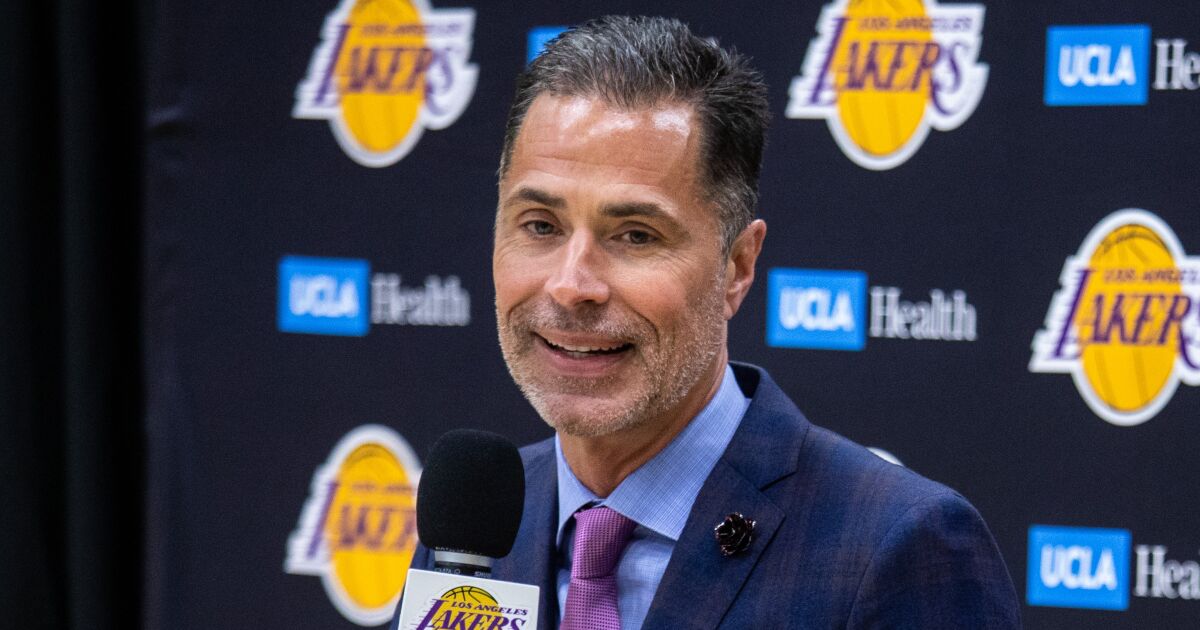 Lakers general manager Rob Pelinka agrees to four-year contract extension