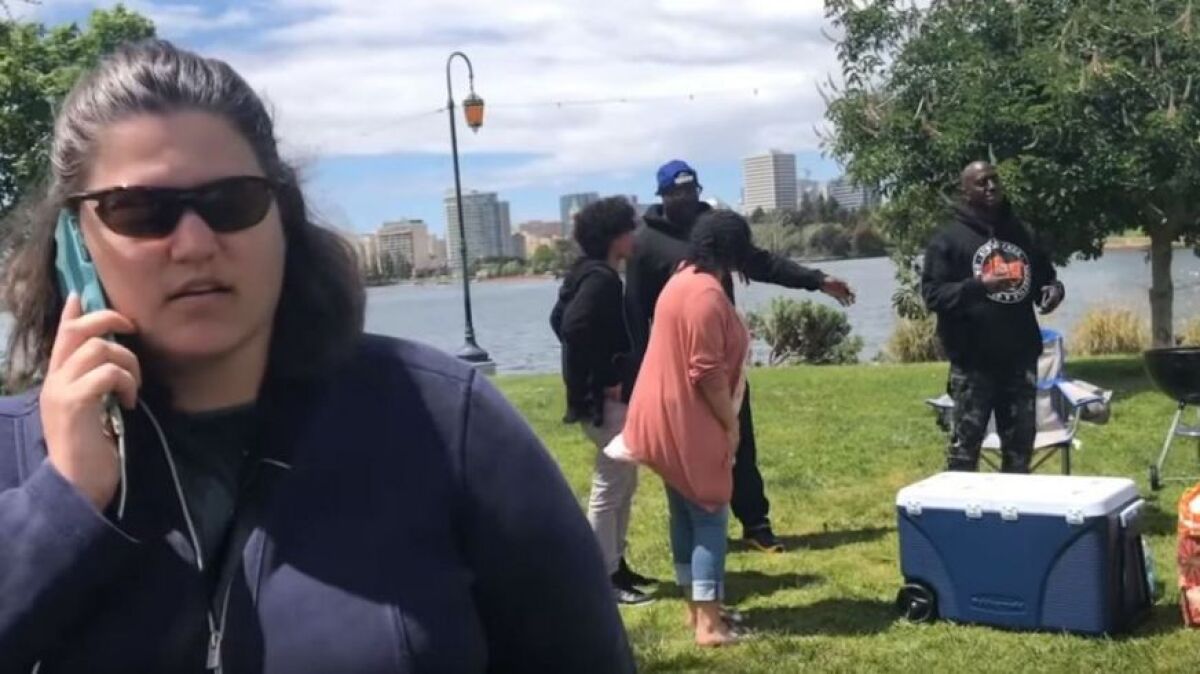 Le apodan BBQBecky, la mujer que le llama a las autoridades al ver una familia negra en el parque.