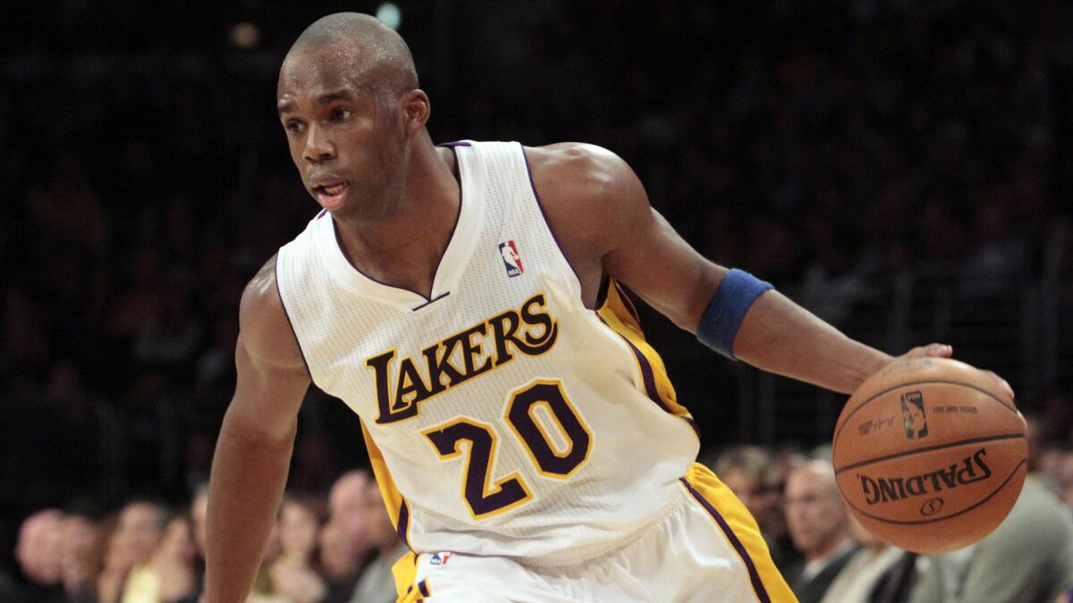 Free-agent guard Jodie Meeks, who played the last two seasons with the Lakers, has reached a three-year, $19.5-million deal with the Detroit Pistons.