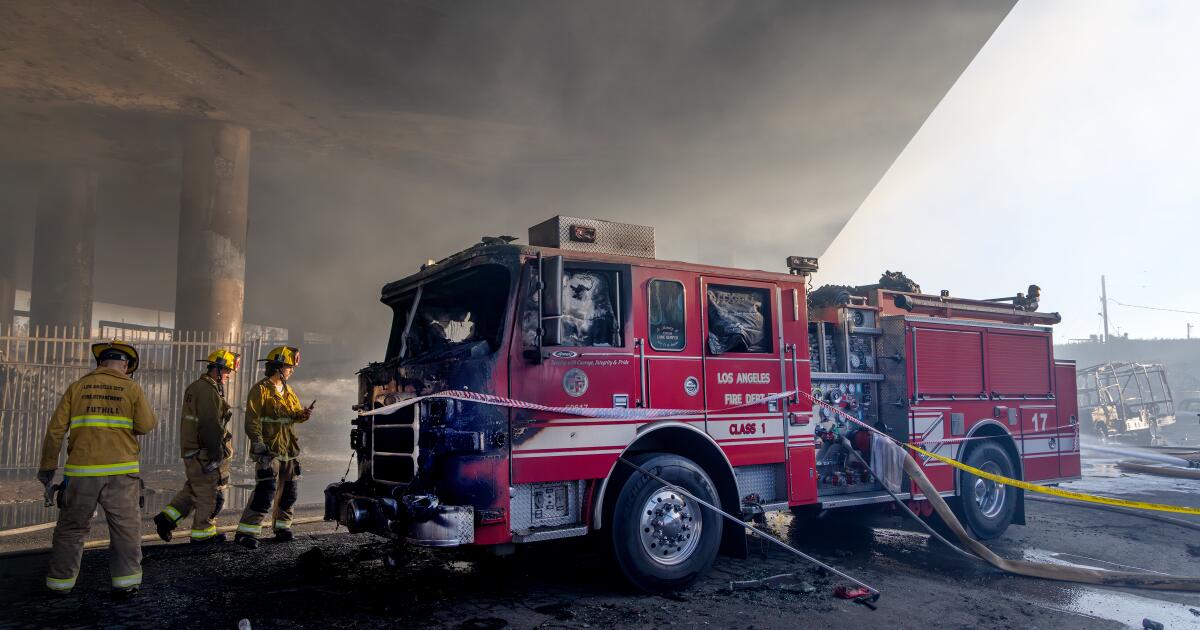 10 Freeway in downtown L.A. shut down indefinitely after fire