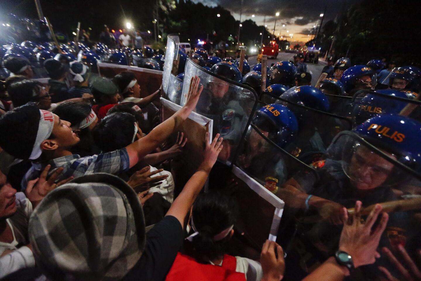 Pictures in the News | Manila, Philippines