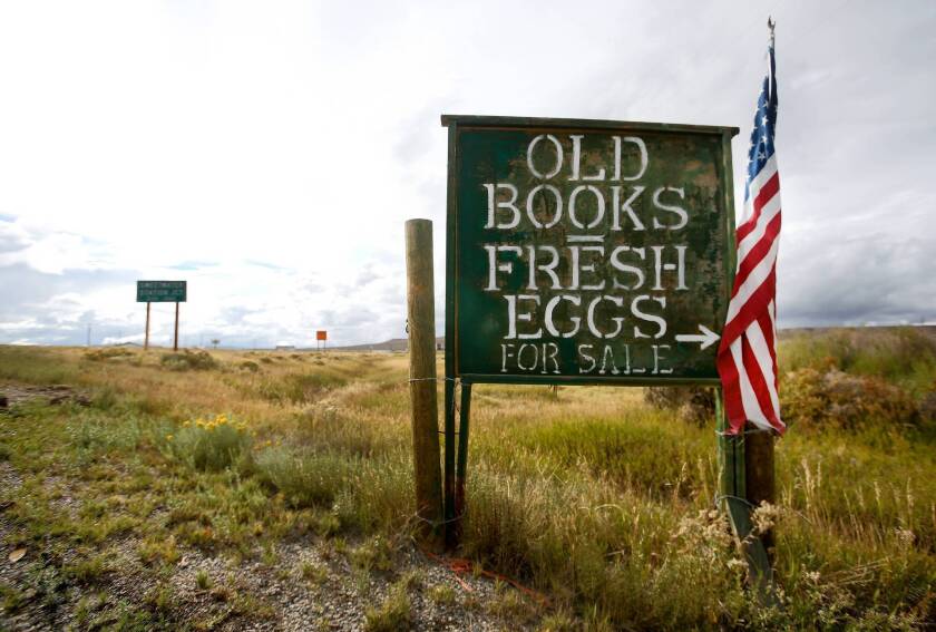 Booksellers Write New Chapter In Wyoming Los Angeles Times