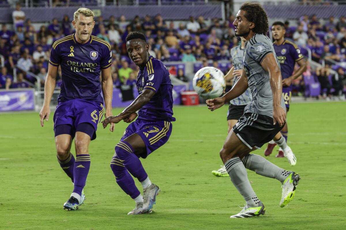 Orlando City beats CF Montreal 3-0 to set club records with 54