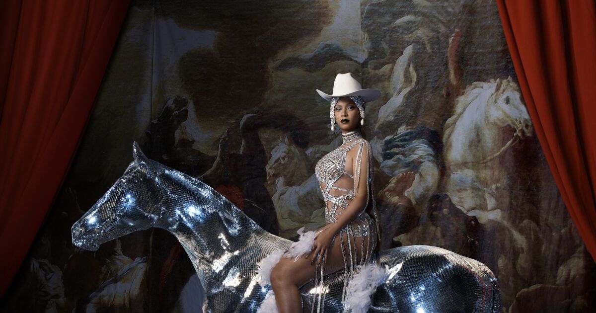 Rencontrez le créateur d’Etsy derrière le chapeau de cowboy boule disco de Beyoncé