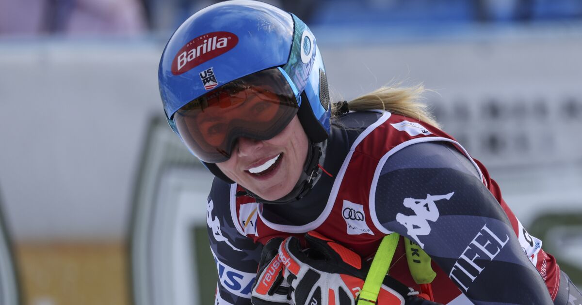 Column: Mikaela Shiffrin breaks Lindsey Vonn’s record for most World Cup wins