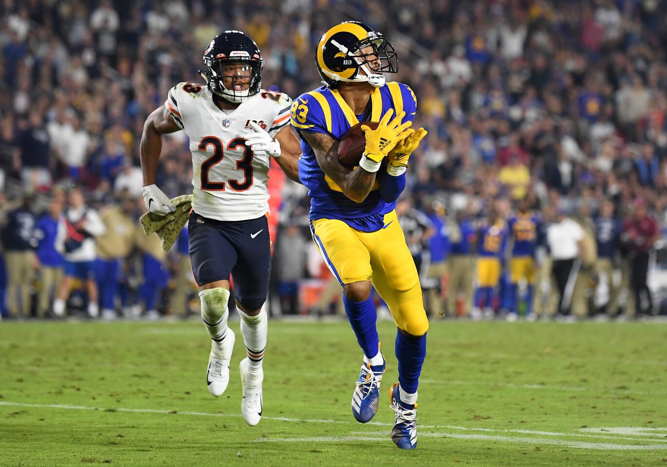 Rams wide receiver Josh Reynolds catches a touchdown pass in front of Bears defensive back Kyle Fuller.