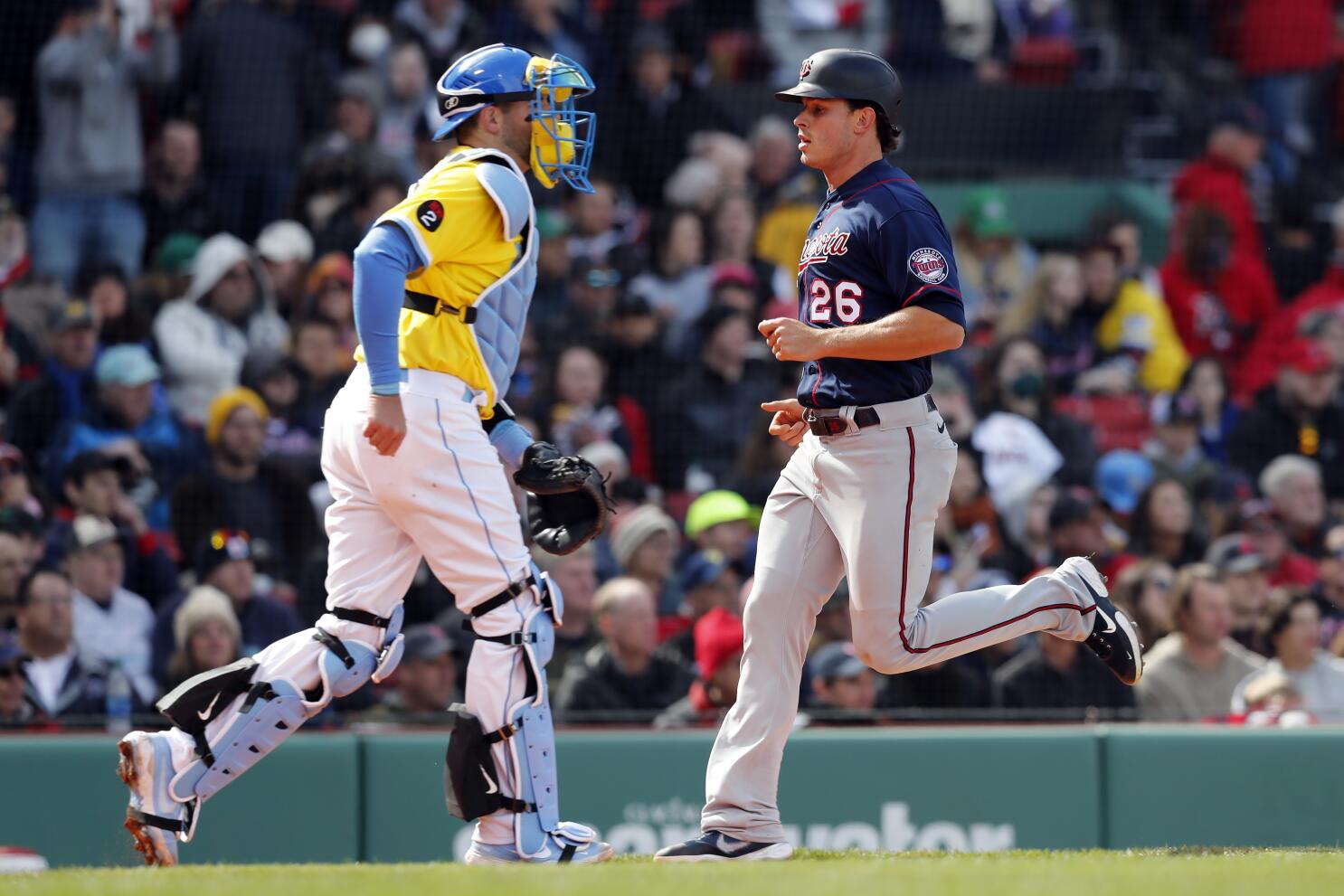 Red Sox's Plawecki, 2 staff members test positive for COVID - The