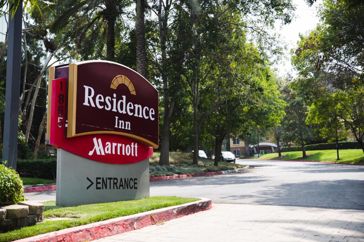 This shows the entrance to the Mission Valley Residence Inn.