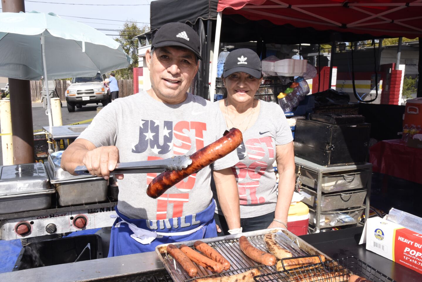 Donato and Luz Morales and their yummy Muscle Beach Sausages