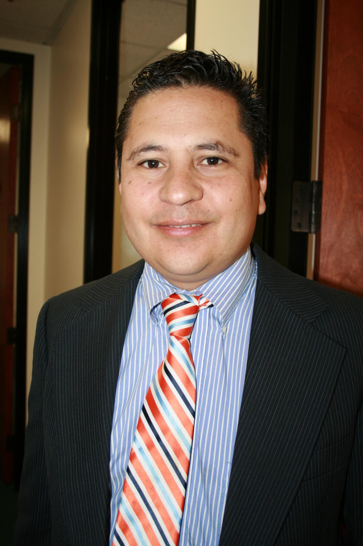 Pablo Ordóñez llegó al consulado hondureño en L.A. a finales de agosto de 2014 y concluyó su gestión en mayo de 2019.