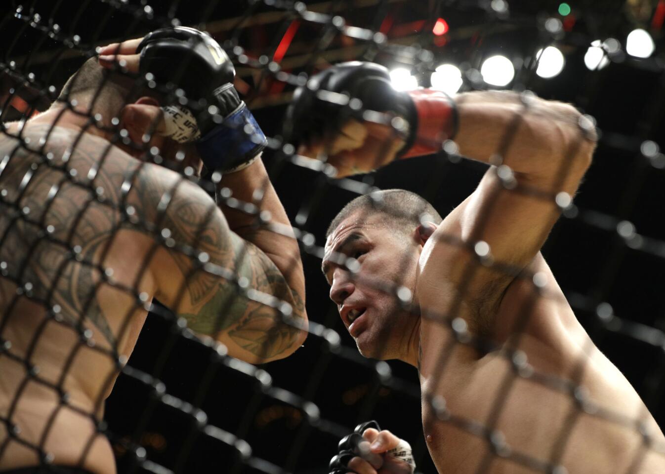UFC 200: Cain Velasquez vs. Travis Browne