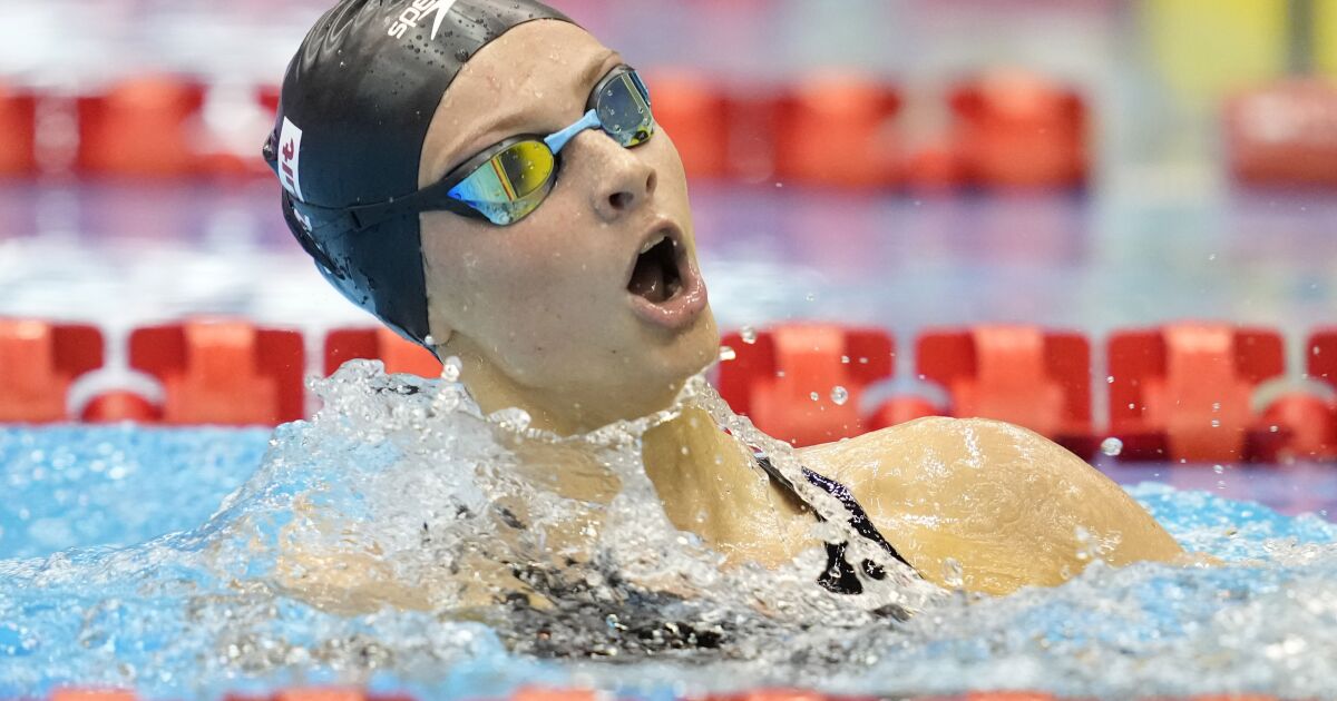 Canadian teenager Summer McIntosh wins her second swimming worlds gold medal
