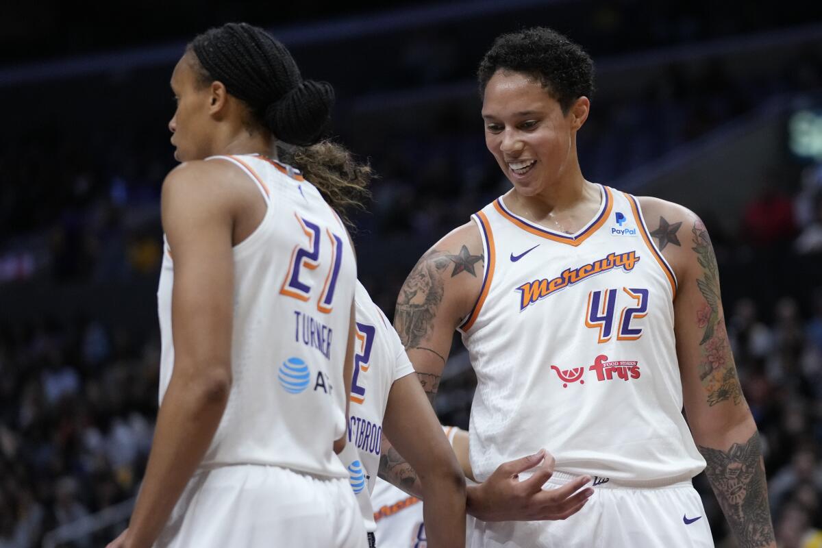 WNBA: Brittney Griner, Phoenix Mercury face Los Angeles Sparks