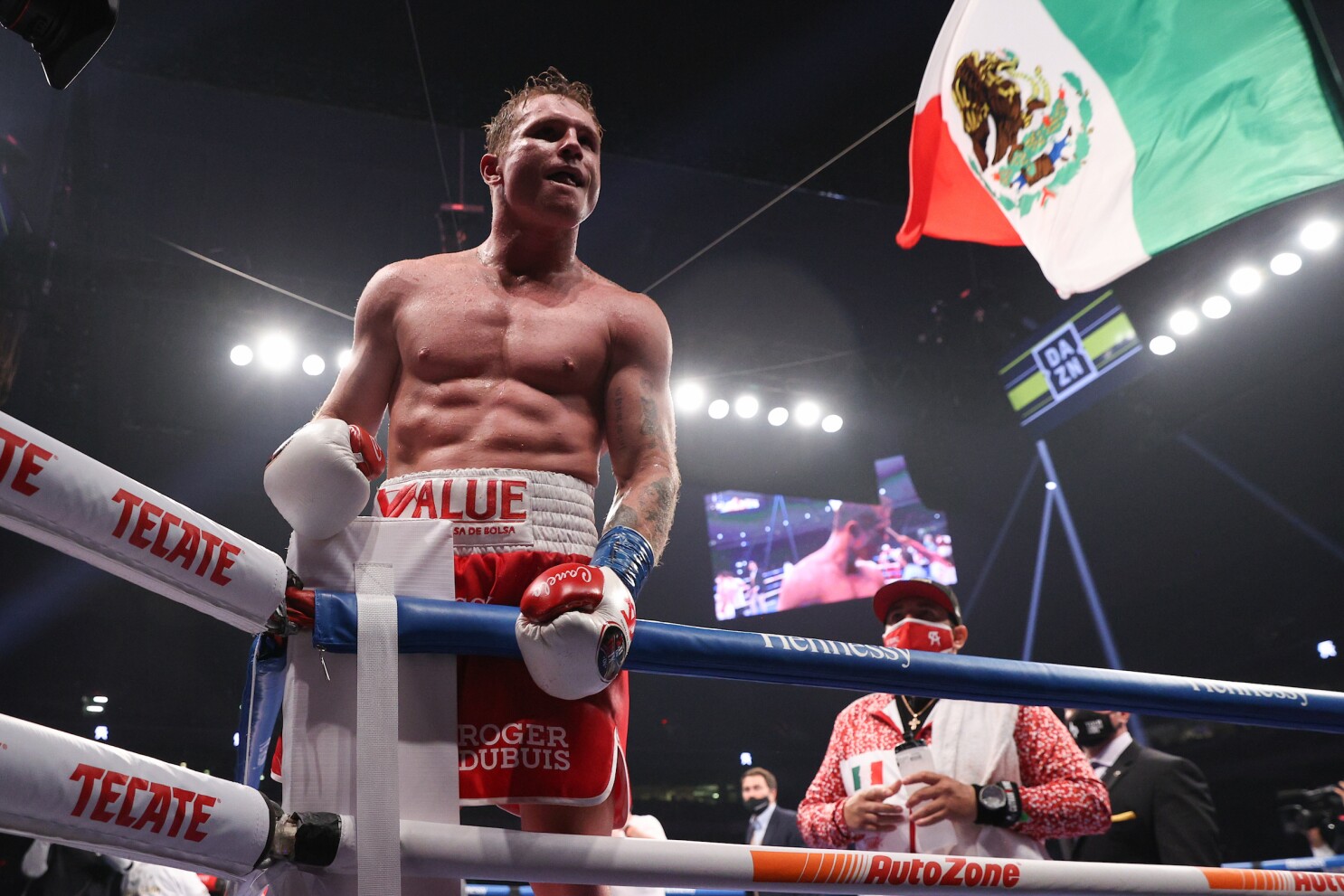 Round X Round En Vivo Canelo Vs Smith Y Resultados De La Cartelera Los Angeles Times