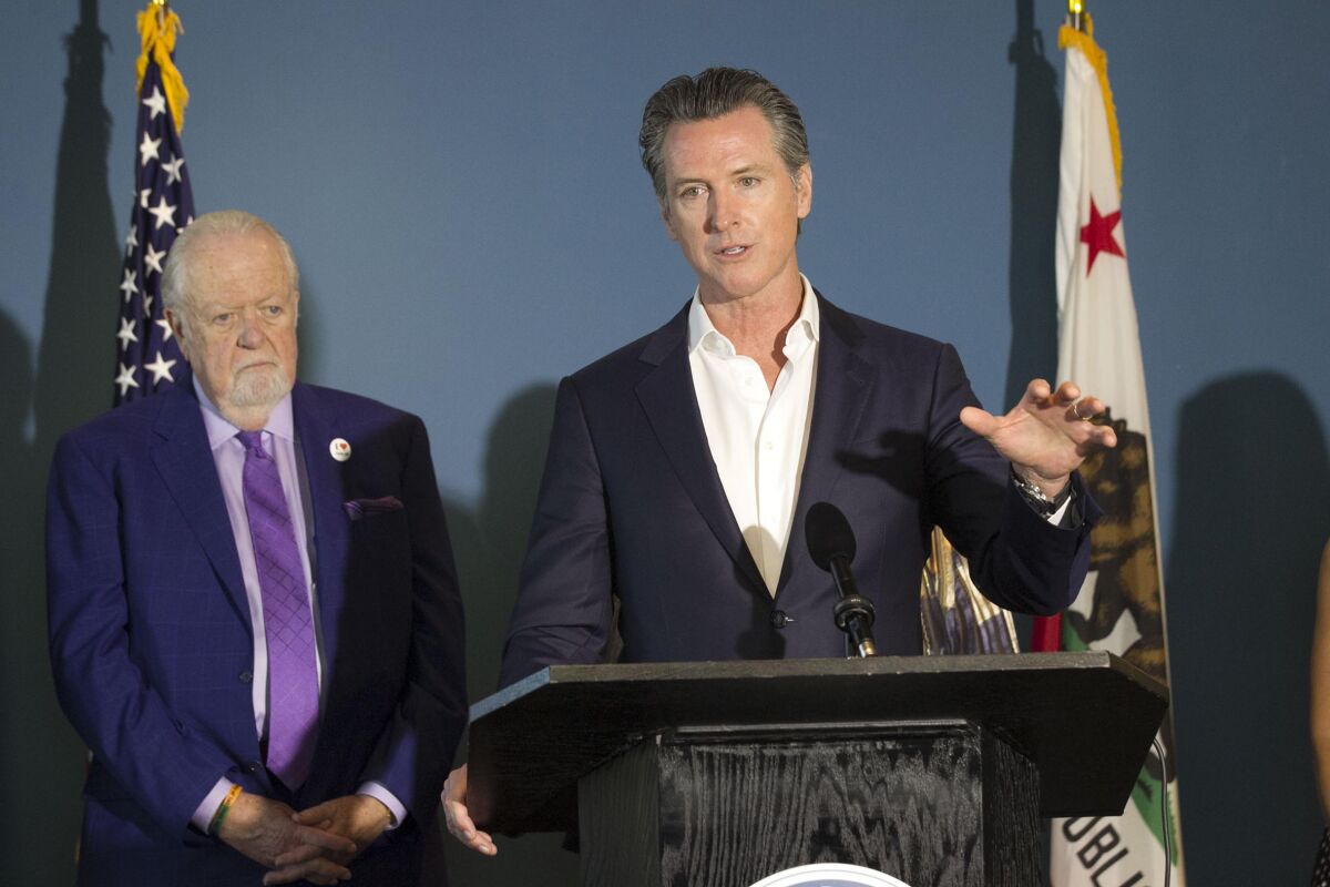 Majority of likely voters would remove Newsom from governor's office, poll  finds - The San Diego Union-Tribune