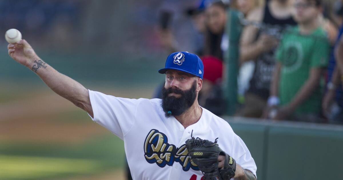 Dodgers activate Brian Wilson - MLB Daily Dish