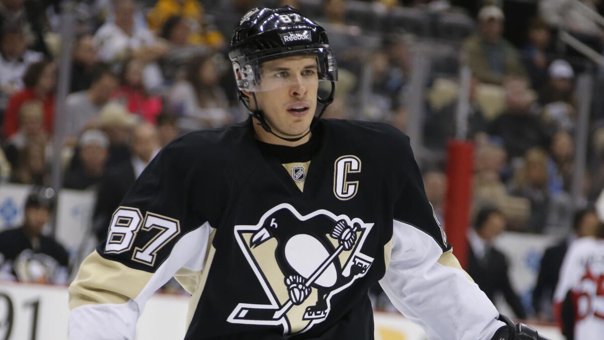 Pittsburgh Penguins captain Sidney Crosby did not play against the Tampa Bay Lightning on Monday after being diagnosed with the mumps over the weekend.