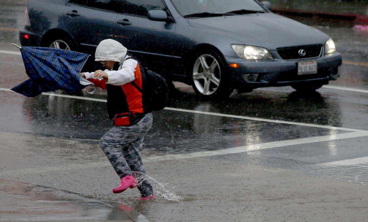 Major rainstorm rolls through SoCal