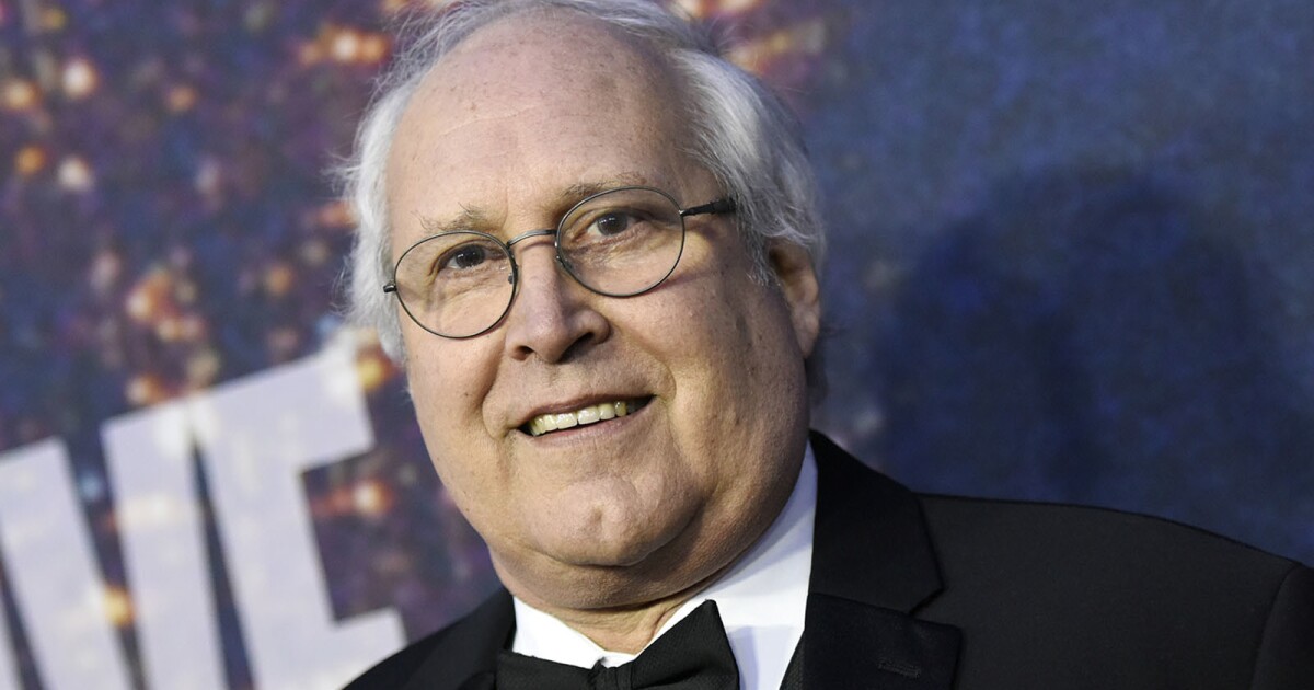 Chevy Chase is back in rehab for an alcohol-related 'tune-up' - Los ...