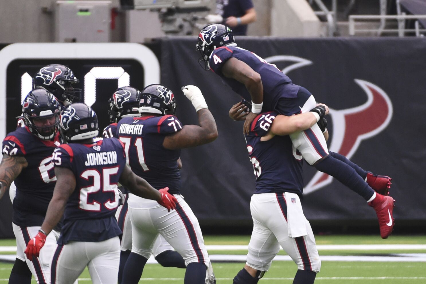 Texans looking for improvement after getting first win - The San Diego  Union-Tribune