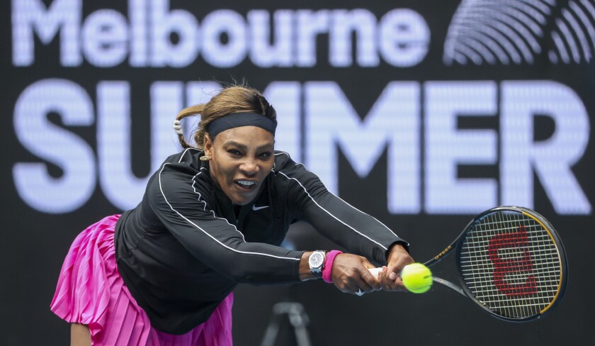 Serena Williams Through Easily In Australian Open Tuneup The San Diego Union Tribune