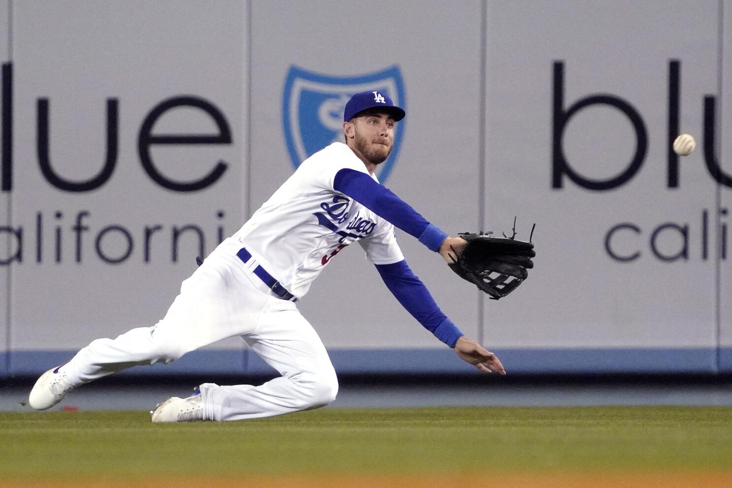 Detroit Tigers take on Los Angeles Dodgers in California