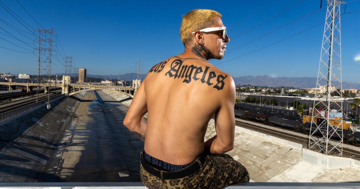 Stunt bike influencer takes followers 'behind the tent zipper' in L.A. encampments