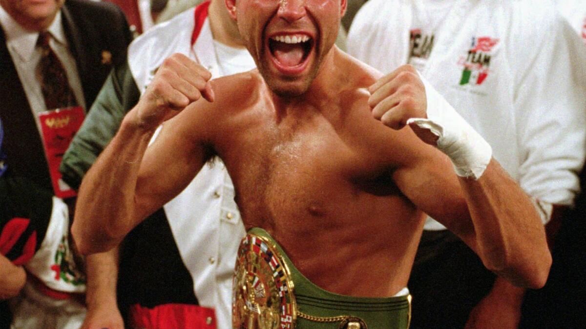 Oscar De La Hoya - Wikipedia