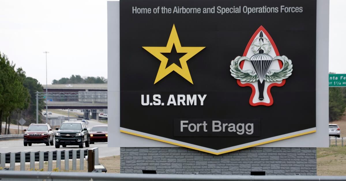 Le vétéran de l’armée est accusé d’avoir partagé des informations sur un groupe de commandement supérieur