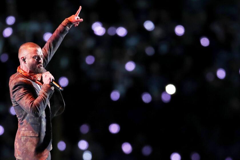 MINNEAPOLIS, MN - FEBRUARY 04: Justin Timberlake performs during the Pepsi Super Bowl LII Halftime Show at U.S. Bank Stadium on February 4, 2018 in Minneapolis, Minnesota. (Photo by Andy Lyons/Getty Images) ** OUTS - ELSENT, FPG, CM - OUTS * NM, PH, VA if sourced by CT, LA or MoD **