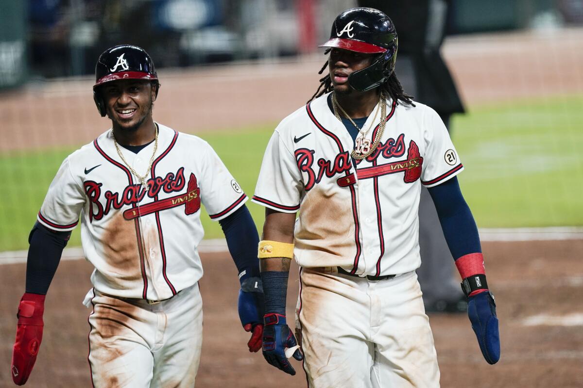 Tales from the Atlanta Braves Dugout: A Collection of the Greatest