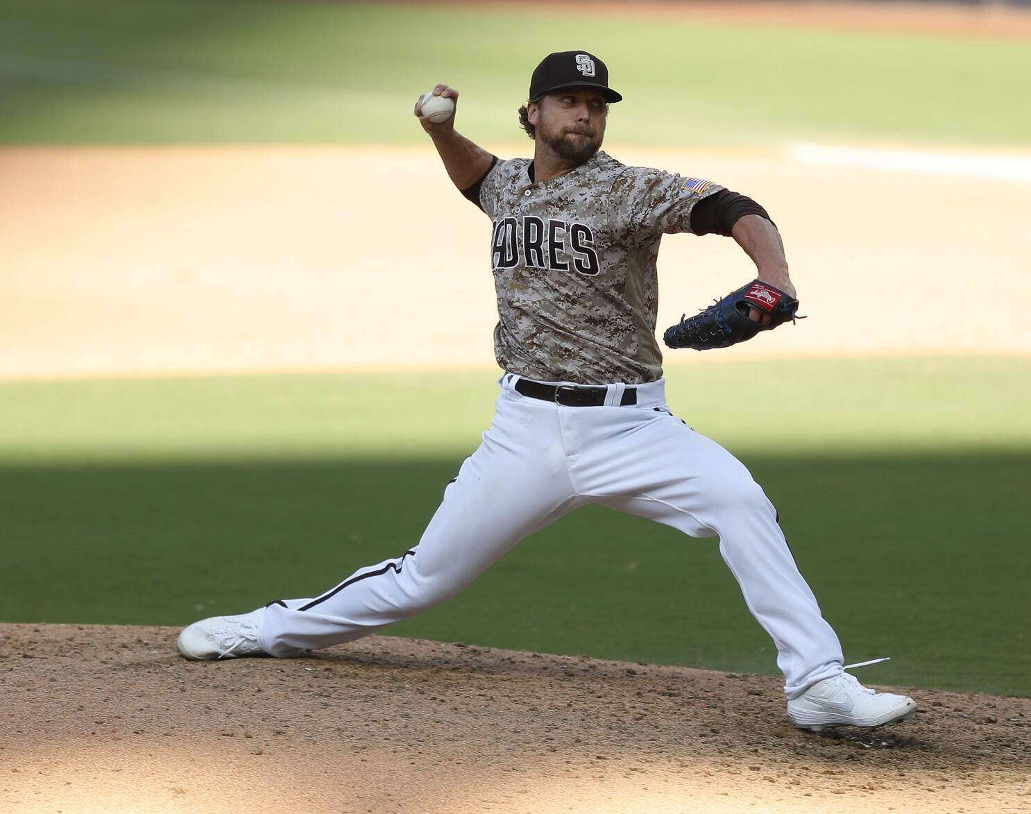 New Brewers relief pitcher Trevor Rosenthal ready to make his return