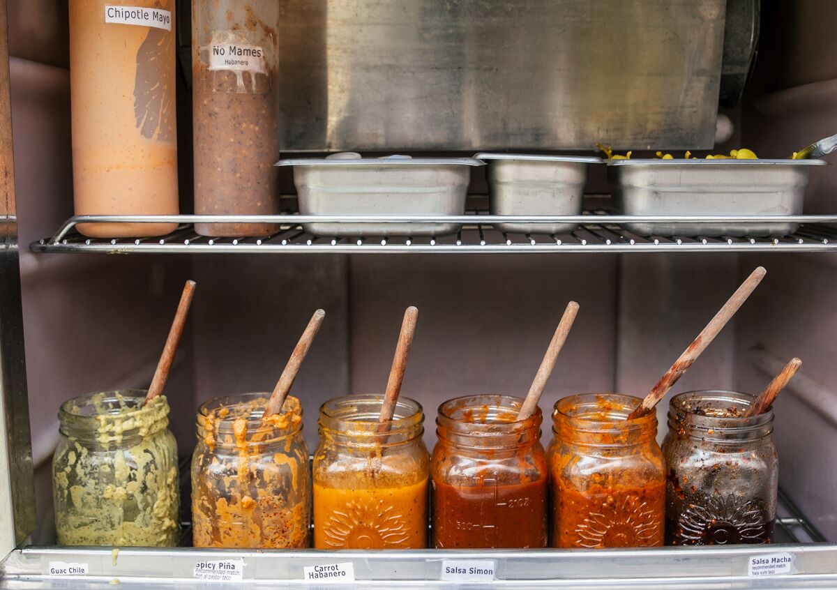 Salsa bar at the Simón mariscos truck.