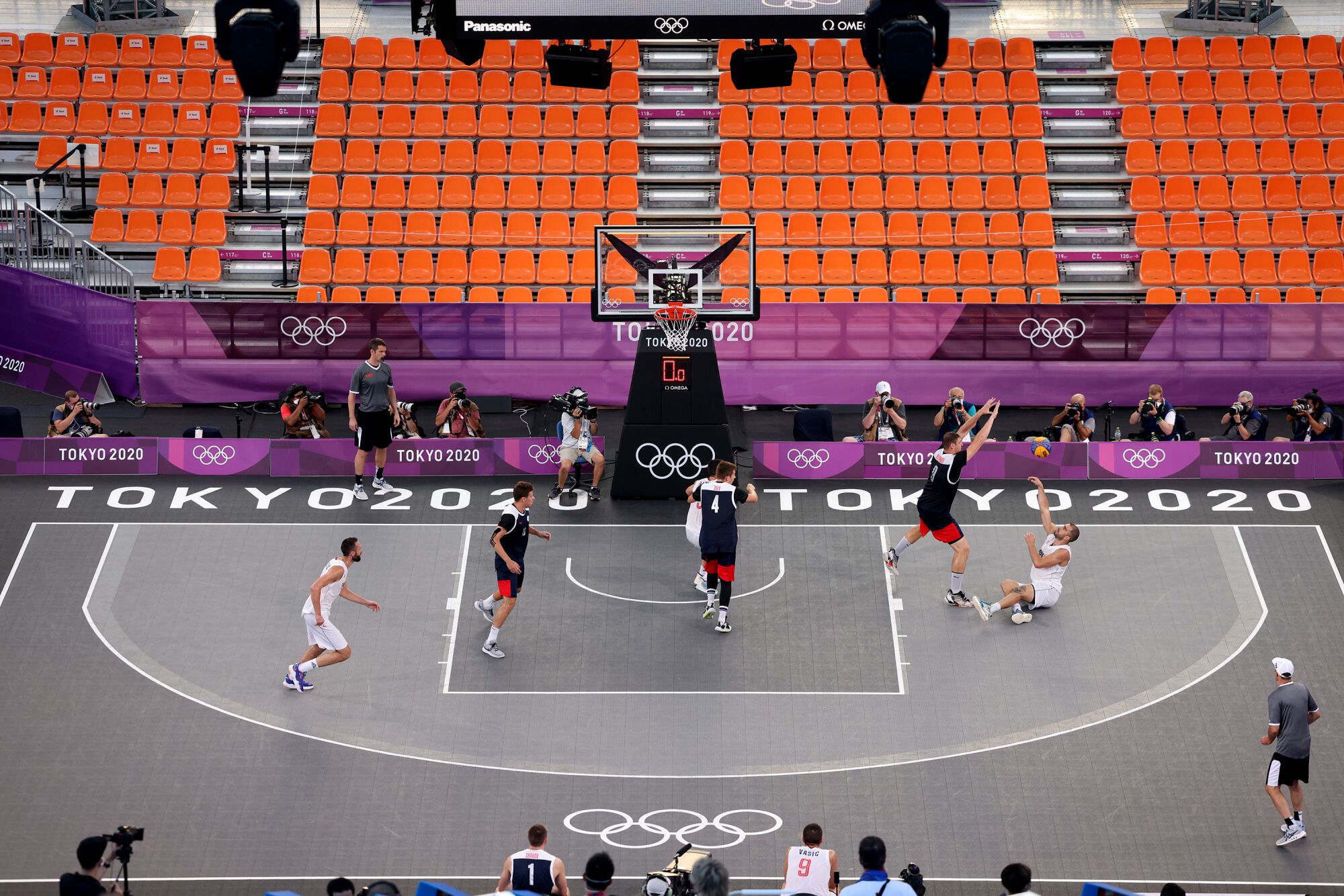 Belarus plays Latvia in the 3X3 Men's Basketball Semifinal.
