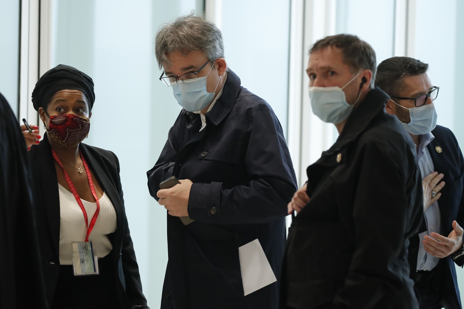 France S Charlie Hebdo Newspaper Reprints Muhammad Cartoons Los Angeles Times