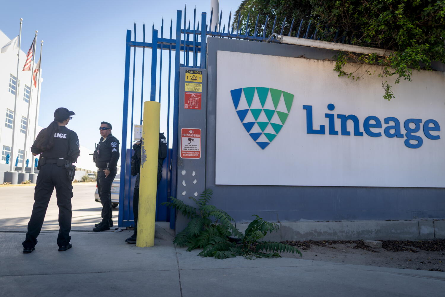 Lineage warehouse in Boyle Heights searched in criminal probe, officials say