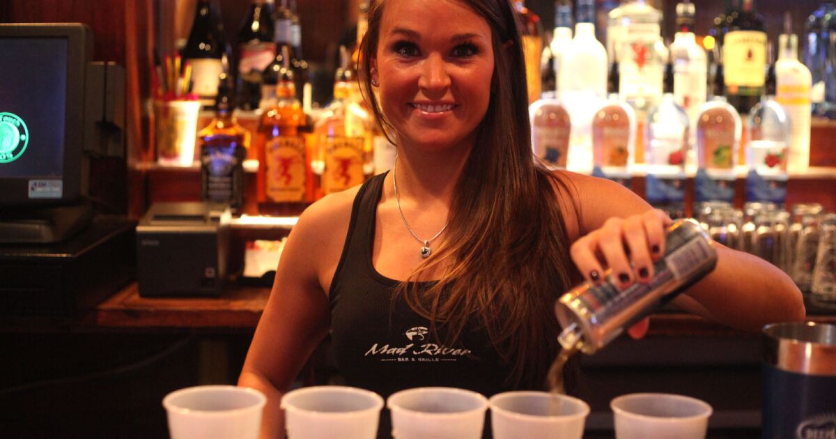 Simple Looking Bartender Porn - Your top 10 favorite bartenders in Baltimore [Pictures] - Los Angeles Times