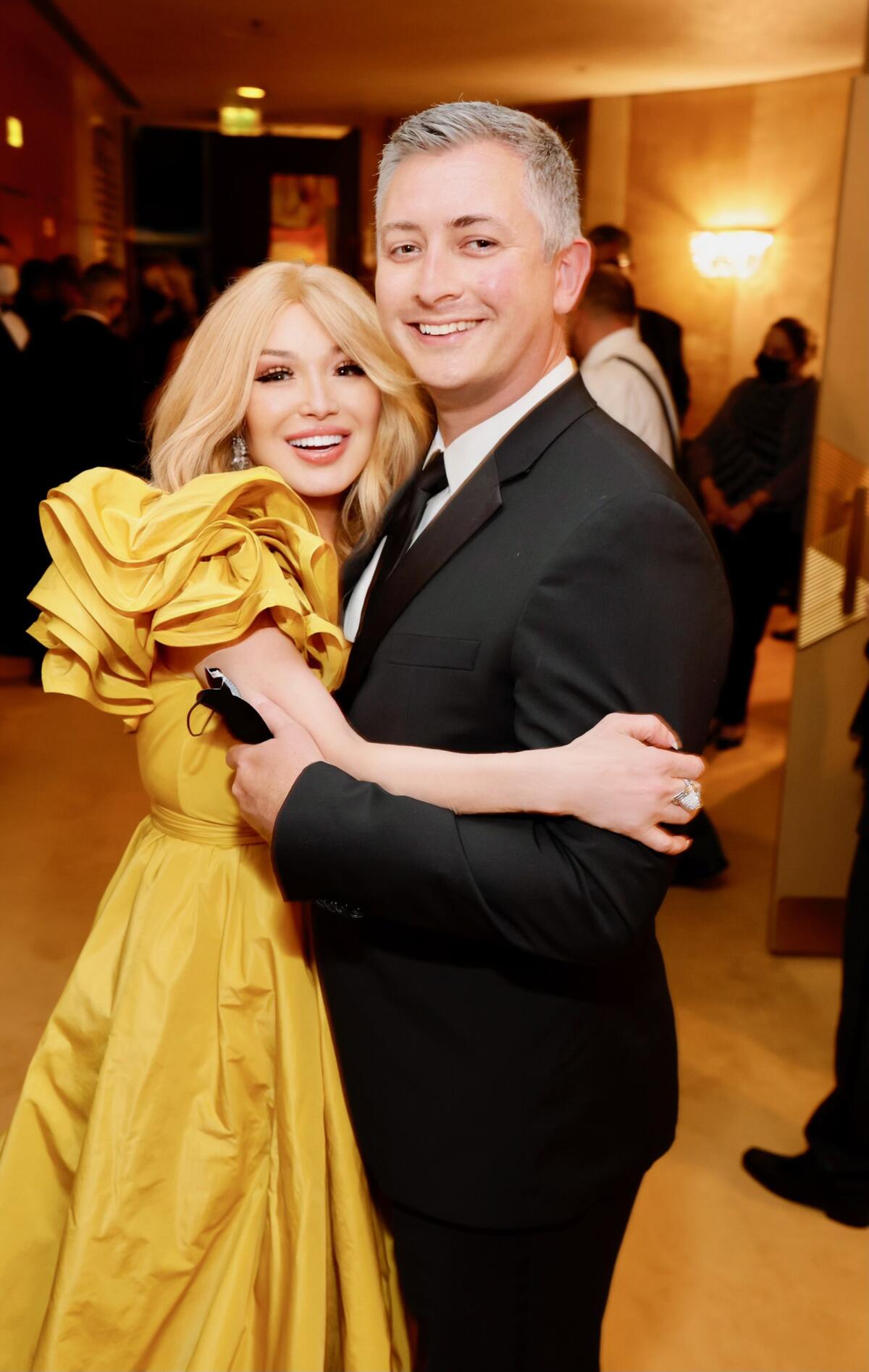 Opera Ball chair Elizabeth Segerstrom, with Casey Reitz, president of SCFTA at Opera Ball 2022.