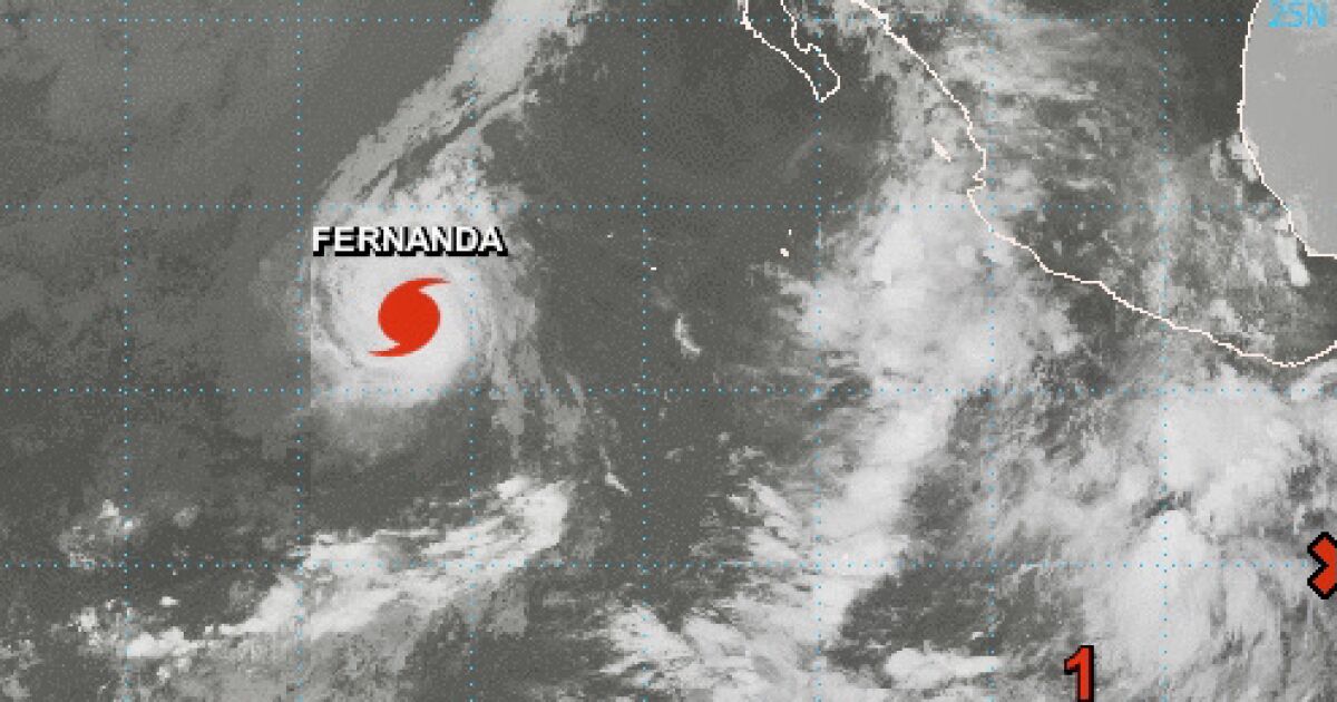 Los meteorólogos están observando la trayectoria de la tormenta tropical entrante inusualmente cerca del área de San Diego